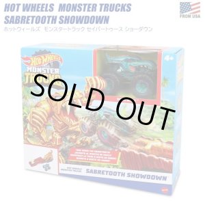 画像: Mattel Hot Wheels Monster Trucks Sabretooth Showdown Playset